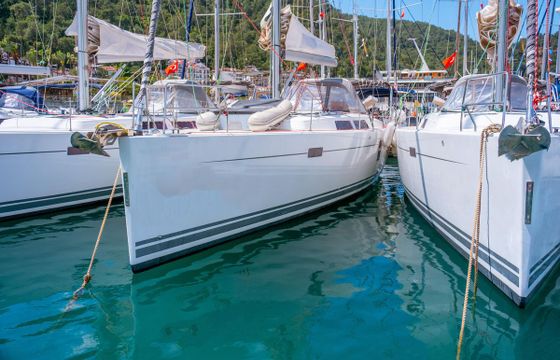 Hanse 445