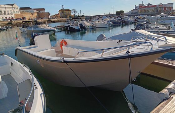 Pearl Yachts Sea Master 730