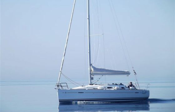 Beneteau First 35
