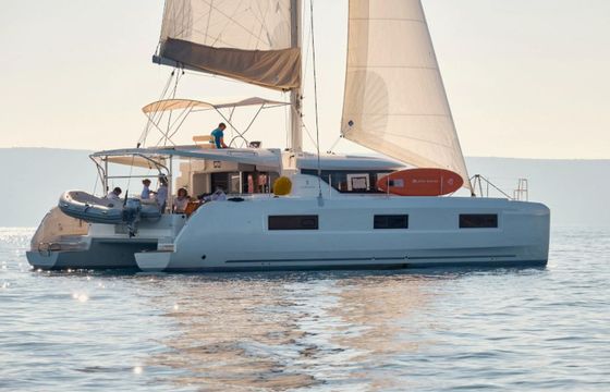 Lagoon 46