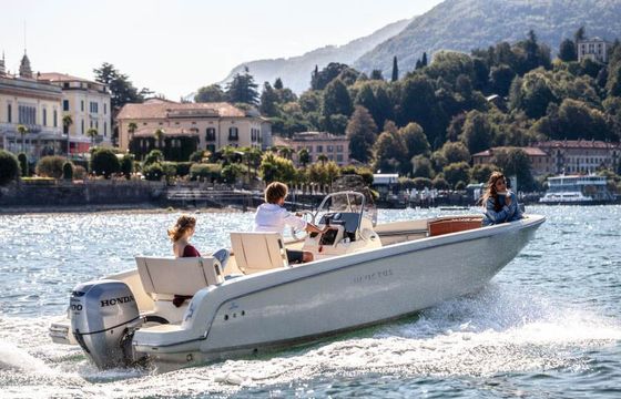 Invictus Yachts 190 FX