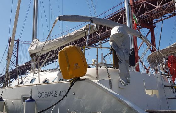 Beneteau Oceanis 411