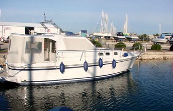 Adria Mare 1002