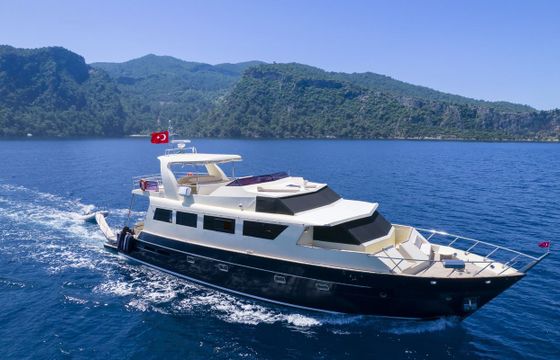 M/Y 2021