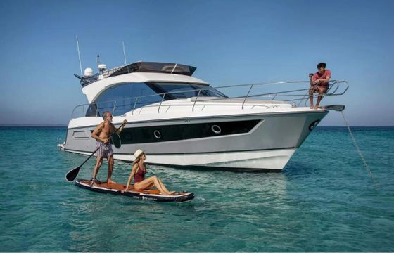 Beneteau Monte Carlo 52