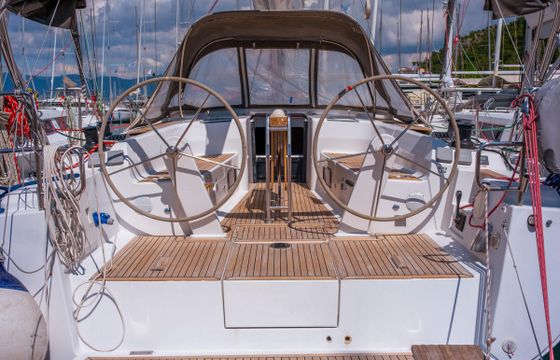 Hanse 445