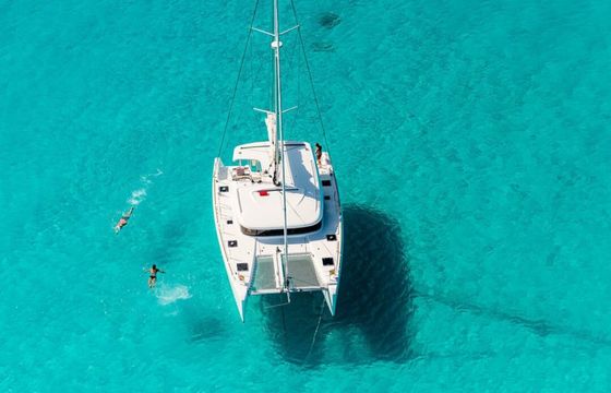 Lagoon 39
