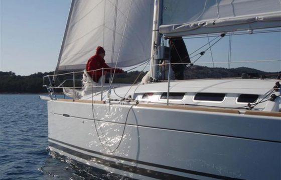 Beneteau First 35