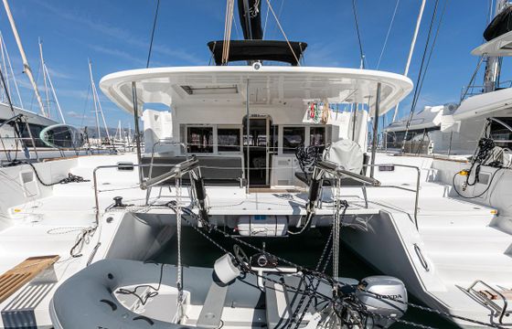 Lagoon 450 F