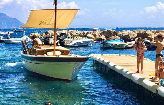 Fratelli Aprea Gozzo - wooden boat