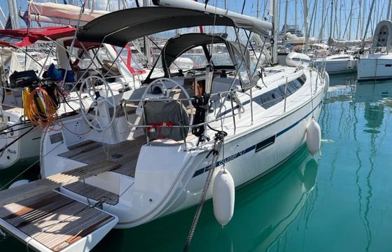 Bavaria Cruiser 37