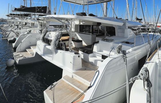 Lagoon 46