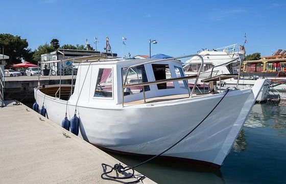 M/B Motor Boat