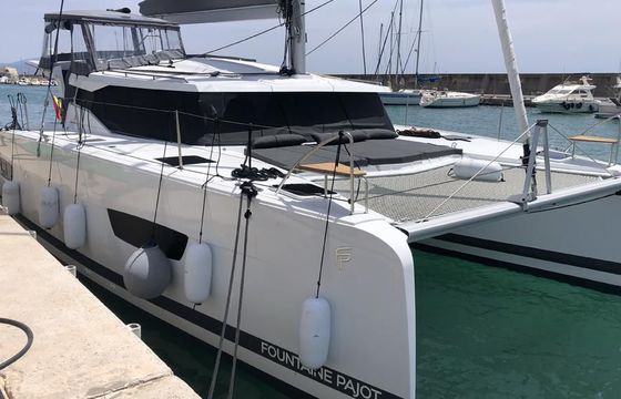 Fountaine Pajot Isla 40