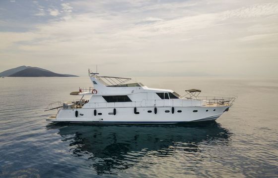 Custom Motoryacht