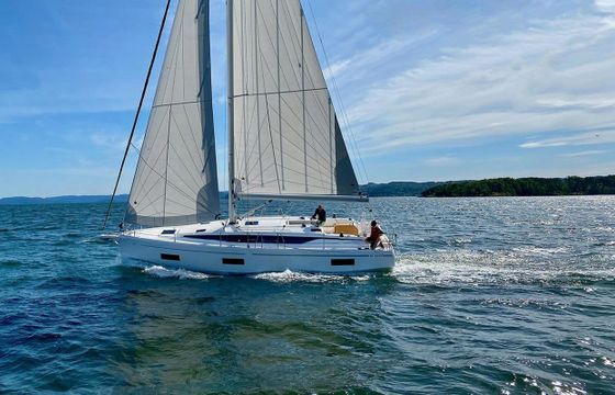 Bavaria C42