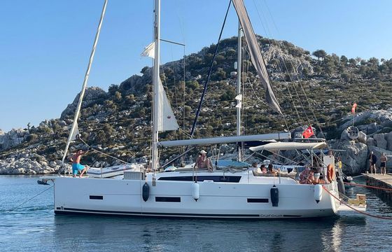 Dufour 430 GL