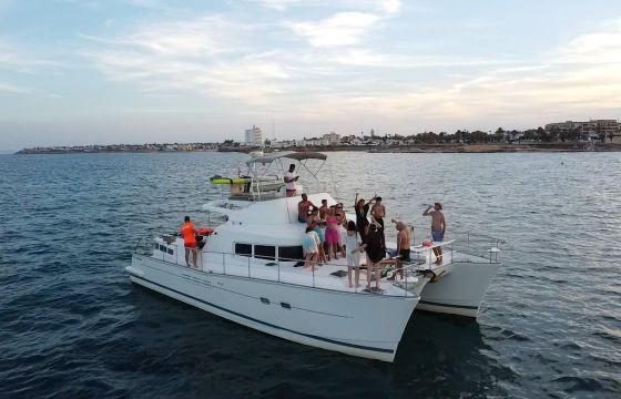 Lagoon 43