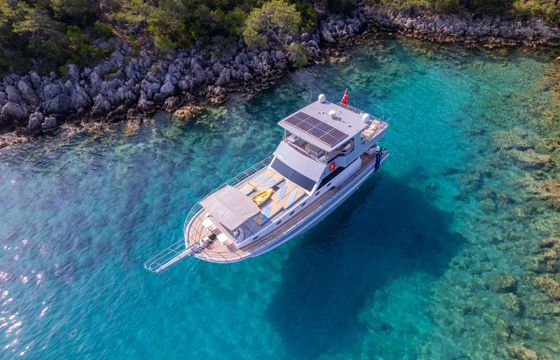 M/Y 20m