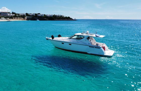 Tiara Sovran 4300