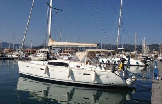 Beneteau Oceanis 40