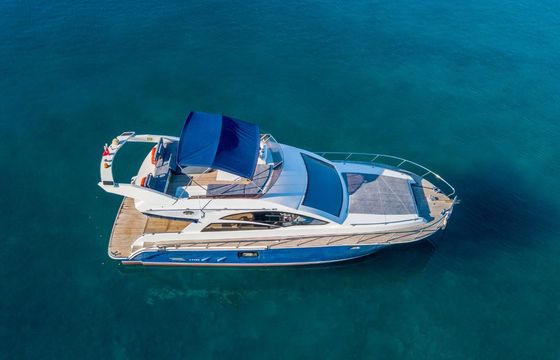 Custom Motoryacht