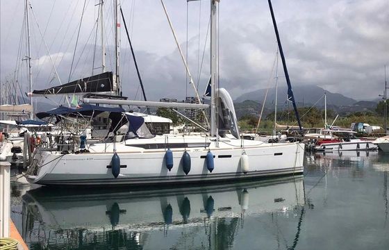 Jeanneau Sun Odyssey 439