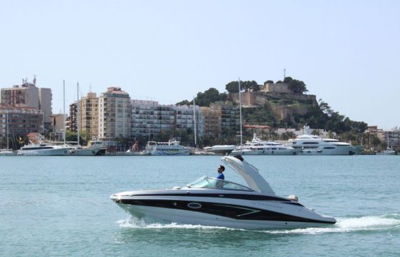 Crownline E255