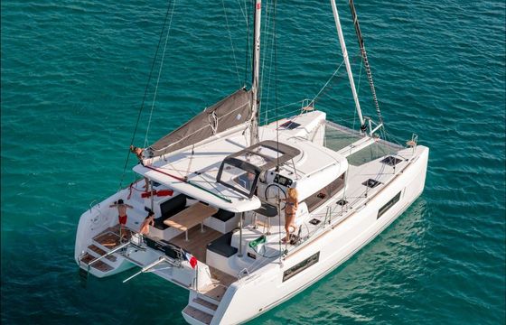Lagoon 40