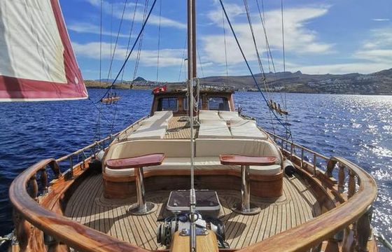 Custom Ketch
