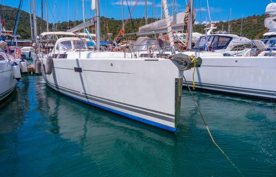 Hanse 445