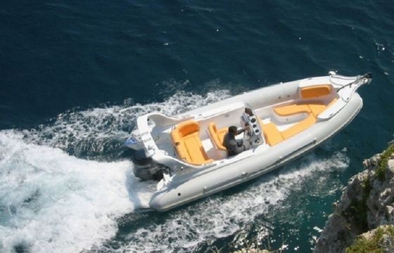 A.G.A. Marine Spirit 640