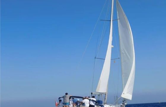 Beneteau Oceanis 423
