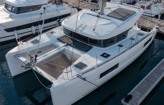 Lagoon 40