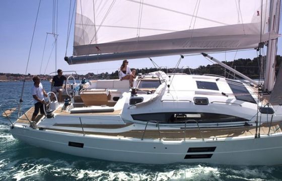 Elan 494