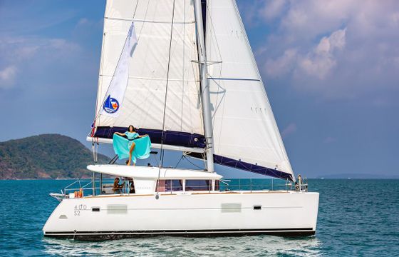 Lagoon 400s2