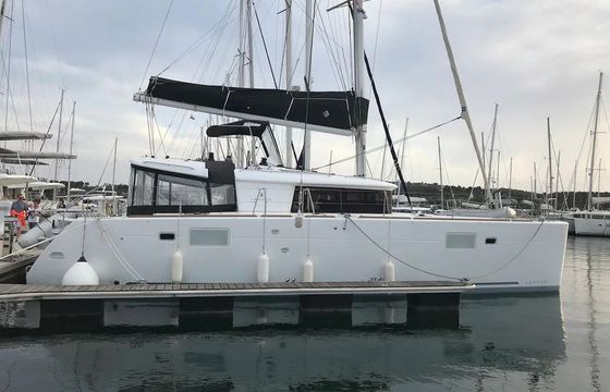 Lagoon 450 F