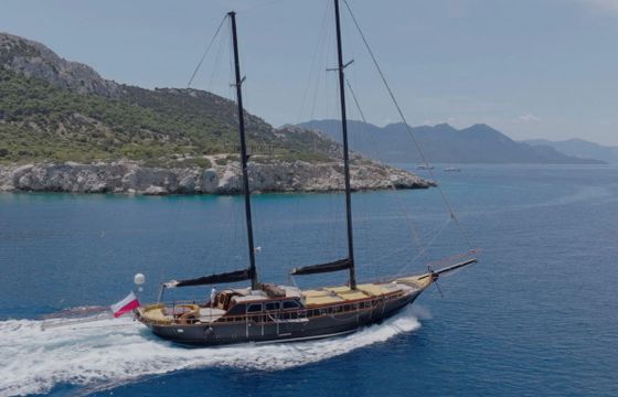 Custom Motorsailer 92