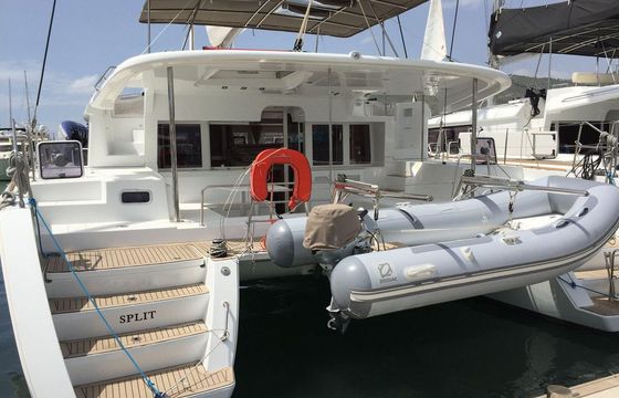 Lagoon 450 Fly