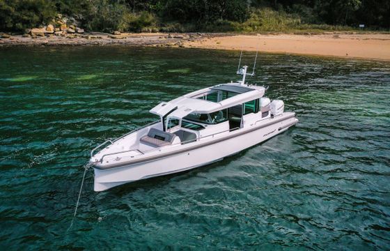 Axopar 37 XC Cross Cabin