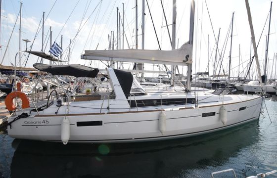 Beneteau Oceanis 45