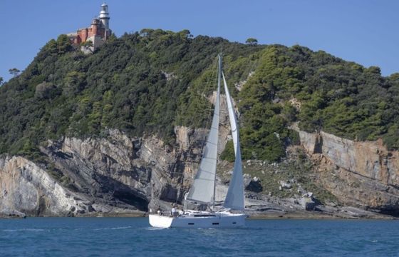 Dufour 430