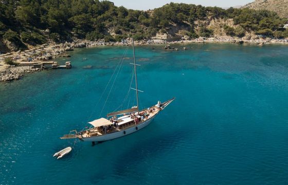 Gulet ΤΣΕΡΝΙΚΙ