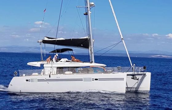 Lagoon 450 F