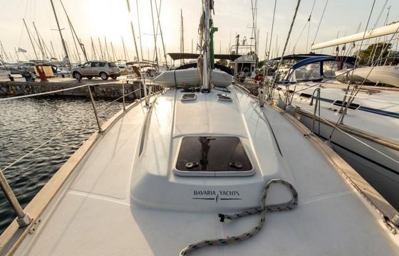 Bavaria 44
