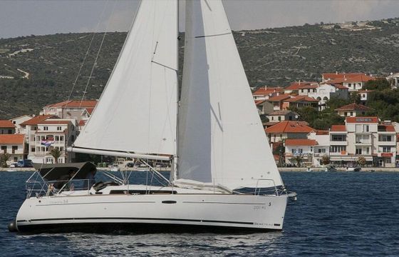 Beneteau Oceanis 34