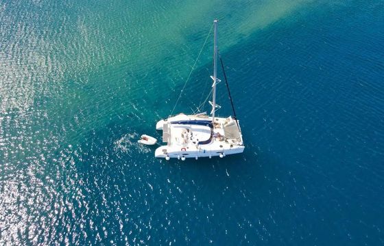Fountaine Pajot Lavezzi 40