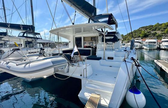 Lagoon 40