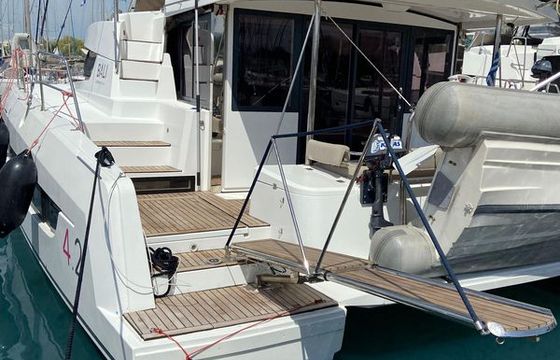 Fountaine Pajot Isla 40