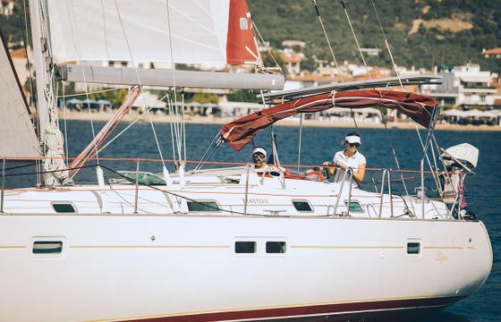 Beneteau Oceanis Clipper 411